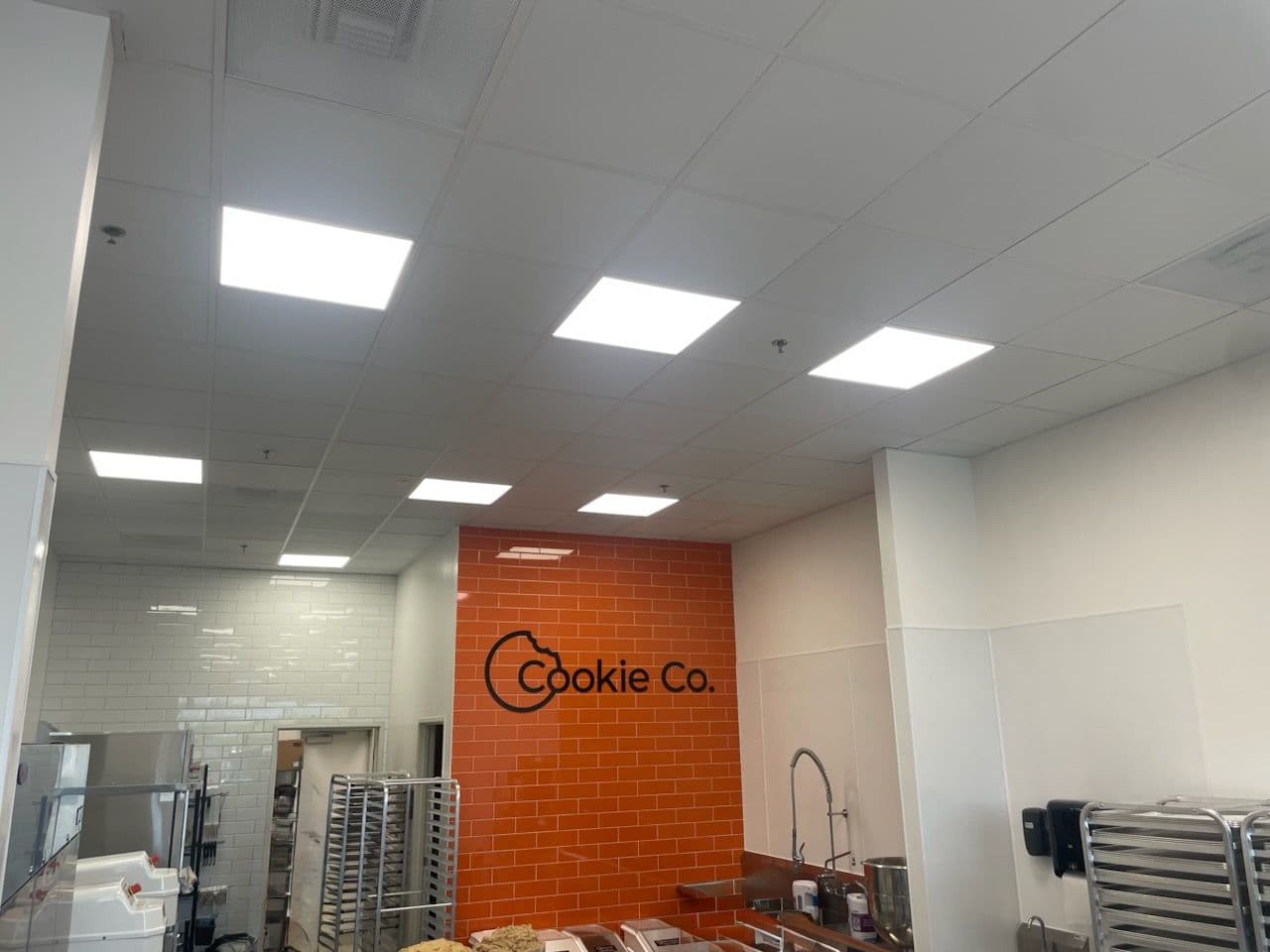 Gallery photos for Cookie Co Lighting Installation: Image #1